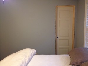 ORC Guest Bedroom Bathroom Entrance Before